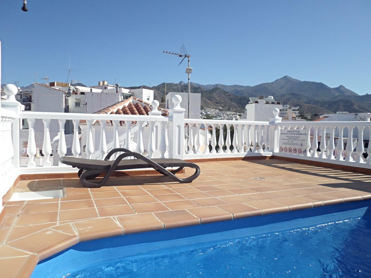 Pulguilla B Menyber Apartment Nerja Luaran gambar